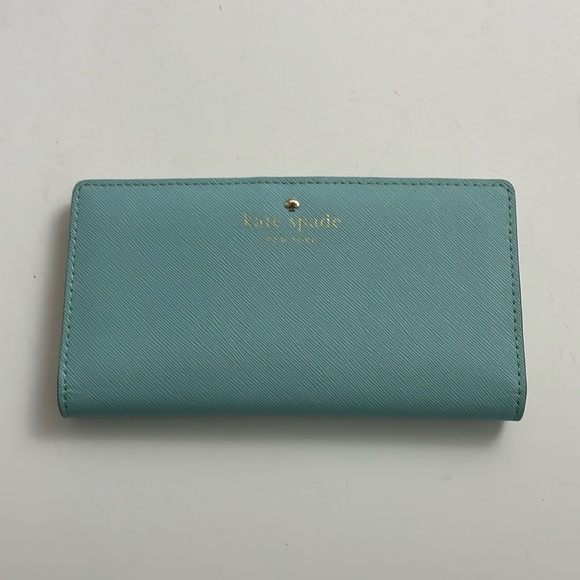 kate spade Handbags - Kate spade baby blue ivory leather card wallet